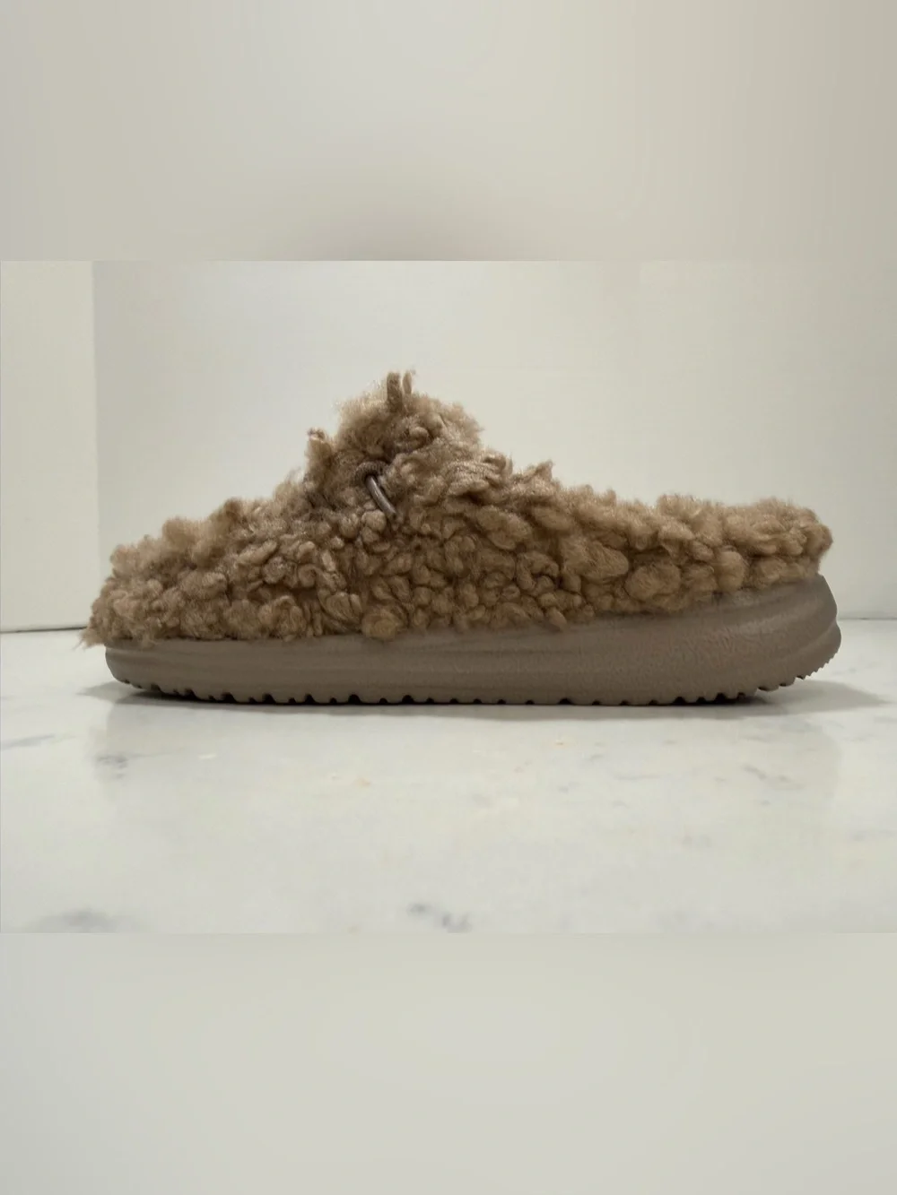 Hey Dude soft sherpa
